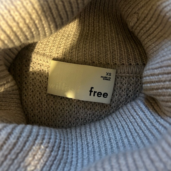 Wool Turtleneck Dress - Aritzia Size XS - Picture 4 of 5